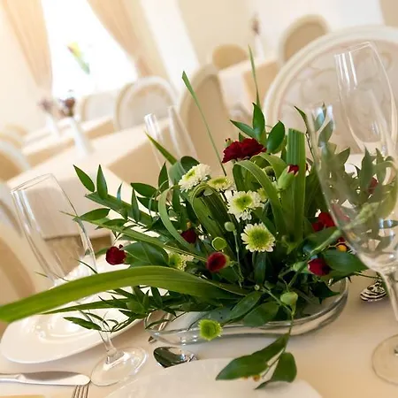 Hotel Spa Akacjowy Dwor 3*