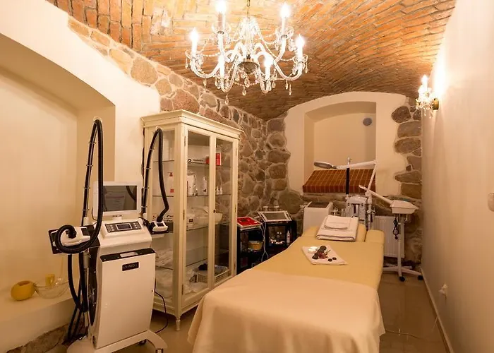 Akacjowy Dwor Hotel 3*