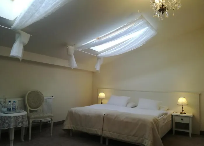 Akacjowy Dwór Hotel